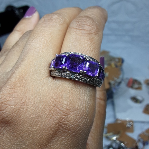 Jewelry - 925 Amethyst ring